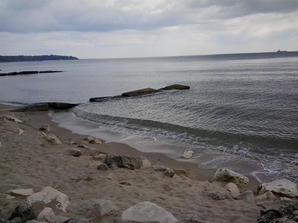 Hotel Focus Varna Bagian luar foto